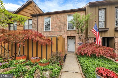 84 Winged Foot Dr, READING, PA, 19607-3410 | Card Image
