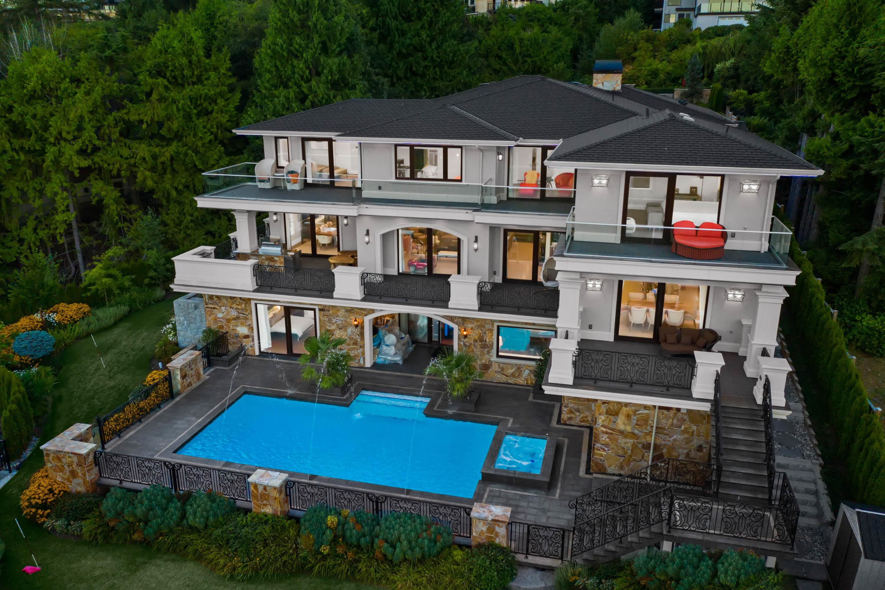 1436 Sandhurst Place, House other with 7 bedrooms, 7 bathrooms and 6 parking in West Vancouver BC | Image 1