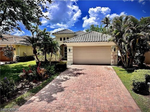 5717 Lago Villaggio Way, NAPLES, FL, 34104-5741 | Card Image
