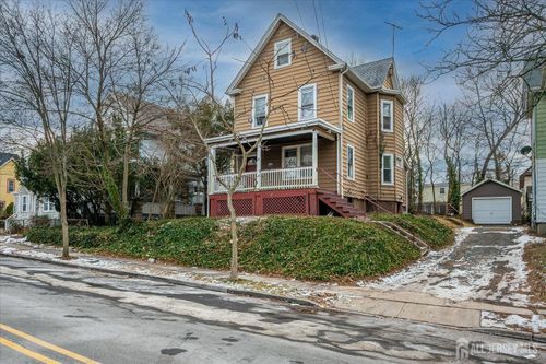 28 Handy St, New Brunswick, NJ, 08901-2821 | Card Image