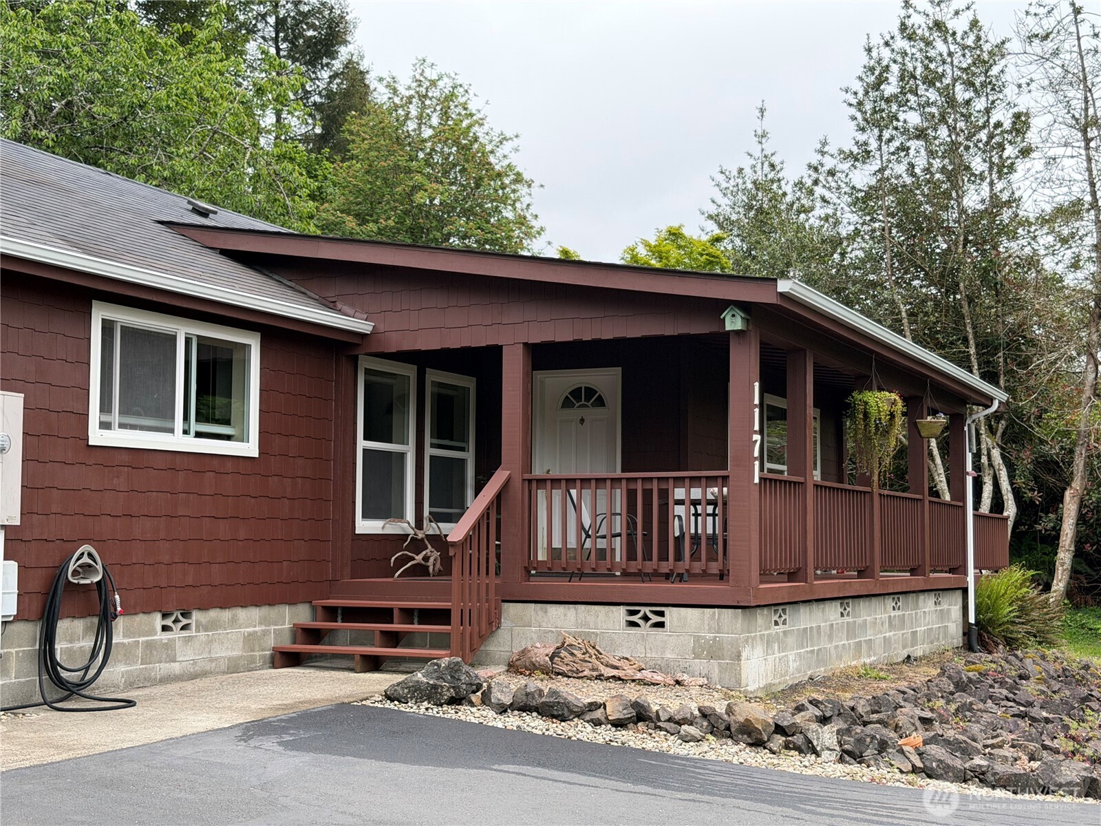 Residential in Raymond