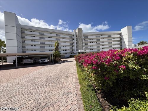 apt-1b-300 Park Shore Dr, NAPLES, FL, 34103-3490 | Card Image