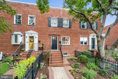 510 E Luray Avenue, ALEXANDRIA, VA, 22301 | Card Image