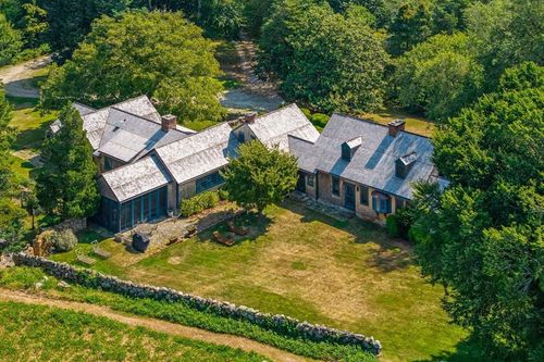 85 N Reservoir Rd, Vineyard Haven, MA, 02568 | Card Image