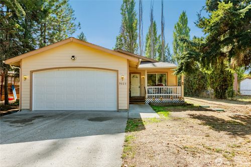 9023 Pepperidge Ln Se, Yelm, WA, 98597-9725 | Card Image