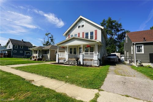 164 Brandtson Ave, Elyria, OH, 44035-3932 | Card Image