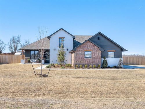 4065 Great Redwood Rd, Norman, OK, 73072-4047 | Card Image