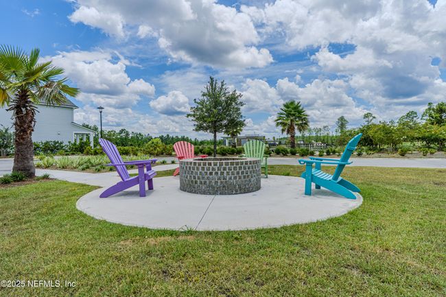 575 Buttonwood Loop, House other with 3 bedrooms, 2 bathrooms and null parking in Yulee FL | Image 59