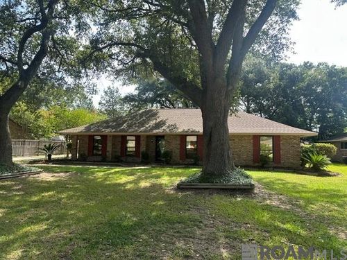 10938 Fieldcrest Dr, Baton Rouge, LA, 70811 | Card Image