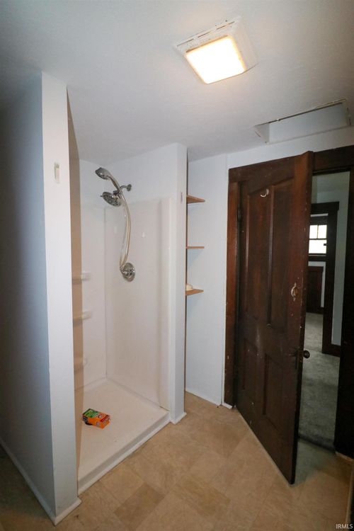 323 E Water Street, Hartford City, IN, 47348 | Card Image