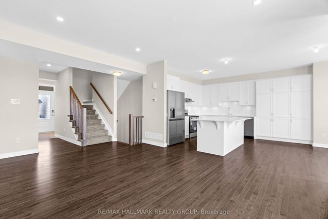 162 Conservancy Drive, House other with 5 bedrooms, 4 bathrooms and 1 parking in Barrhaven ON | Image 5