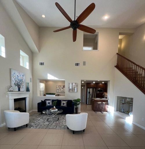 unit-2-554 Dovecote Ln, Livermore, CA, 94551-6449 | Card Image