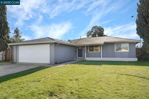 10706 Campana Way, Rancho Cordova, CA, 95670-3955 | Card Image