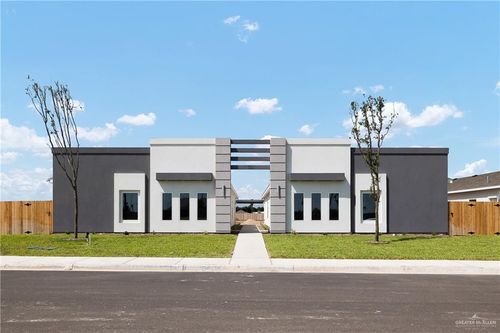4-4220 Walnut Ave, McAllen, TX, 78501 | Card Image