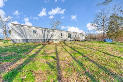 2 W Ar-102 Highway, Gravette, AR, 72736 | Card Image