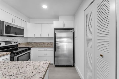 180-15416 Sw 85th Terrace, Miami, FL, 33193 | Card Image