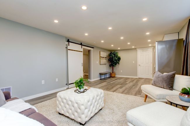 38 Weber Dr, House other with 4 bedrooms, 2 bathrooms and 5 parking in Georgetown ON | Image 27