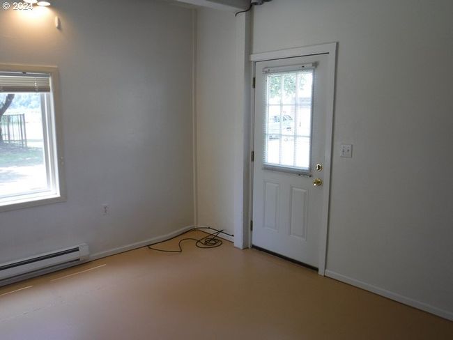 160 Spring St, House other with 3 bedrooms, 3 bathrooms and null parking in Gardiner OR | Image 13