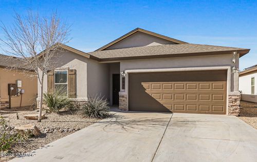 7021 Silver Spur St, Las Cruces, NM, 88012-0823 | Card Image