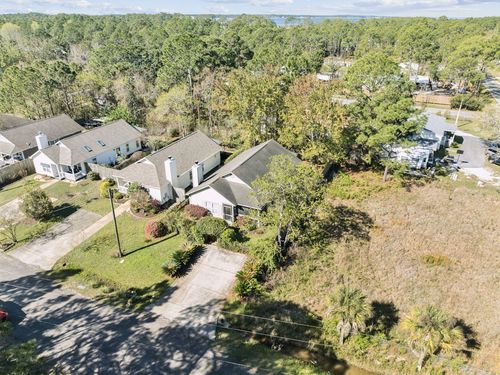 32 N 6th Street, Santa Rosa Beach, FL, 32459 | Card Image