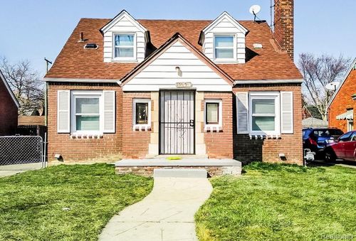 15653 Faircrest St, Detroit, MI, 48205-2921 | Card Image