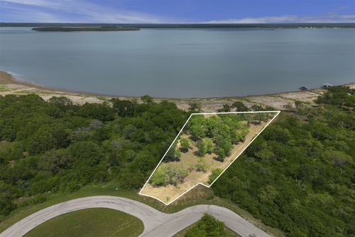 8471 Southern Shore Ct, Kemp, TX, 75143 | Card Image