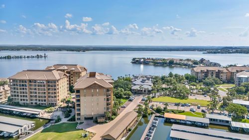 101 W Bank, Horseshoe Bay, TX, 78657-6170 | Card Image