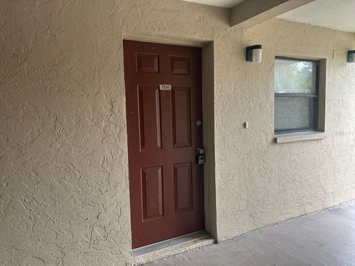 205-7241 Cloister Dr, SARASOTA, FL, 34231-8048 | Card Image