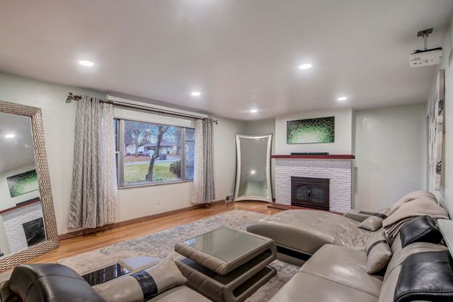 4220 Westbourne Dr, House other with 3 bedrooms, 3 bathrooms and null parking in Indianapolis IN | Image 10