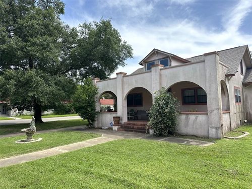 258 S Washington St, La Grange, TX, 78945-2776 | Card Image