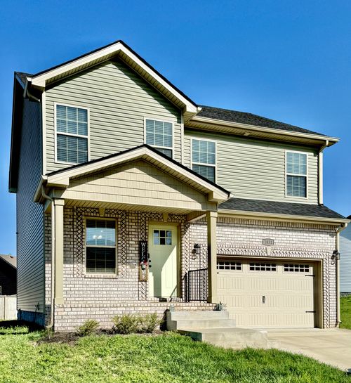 1031 Dublin Dr, Clarksville, TN, 37042-2825 | Card Image
