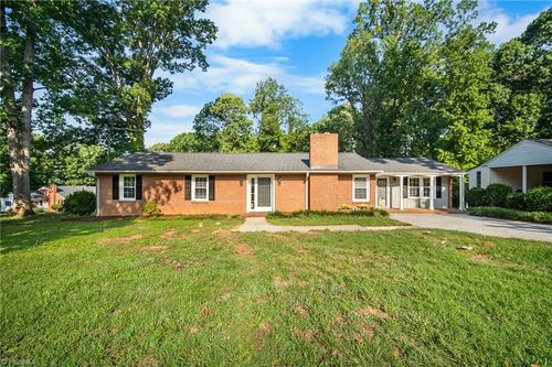 122 Park Ln, Lexington, NC, 27292-5531 | Card Image