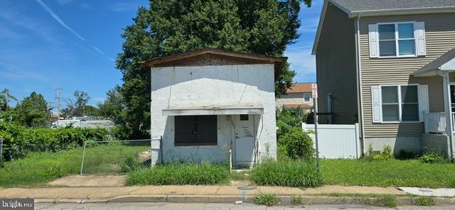 103 Avondale Rd, Baltimore, MD 21222