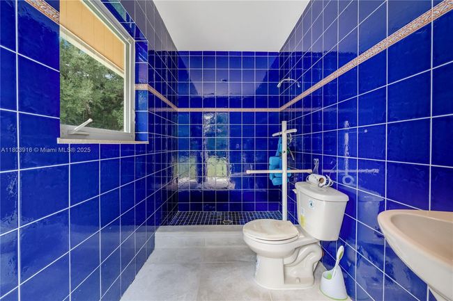 7020 Almansa St, House other with 4 bedrooms, 5 bathrooms and null parking in Coral Gables FL | Image 21