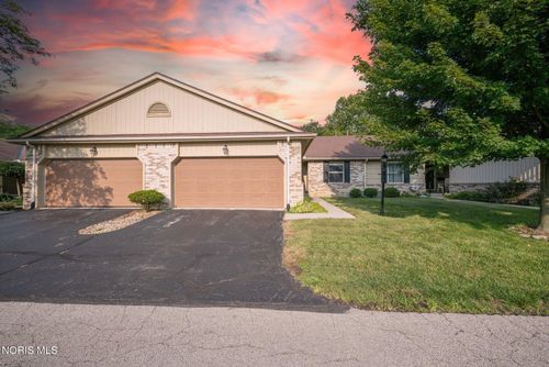 51 Homestead Pl, Maumee, OH, 43537-3843 | Card Image
