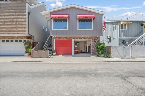 17075 5th St, Sunset Beach, CA, 90742 | Card Image