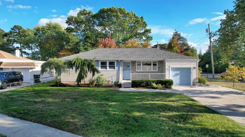 700 Debora Ave, Northfield, NJ, 08225-1345 | Card Image