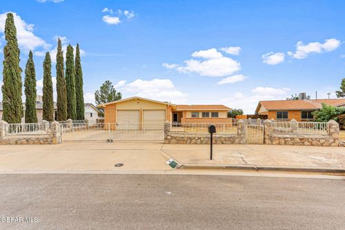 5112 Cockrell Ln, El Paso, TX, 79924-2303 | Card Image