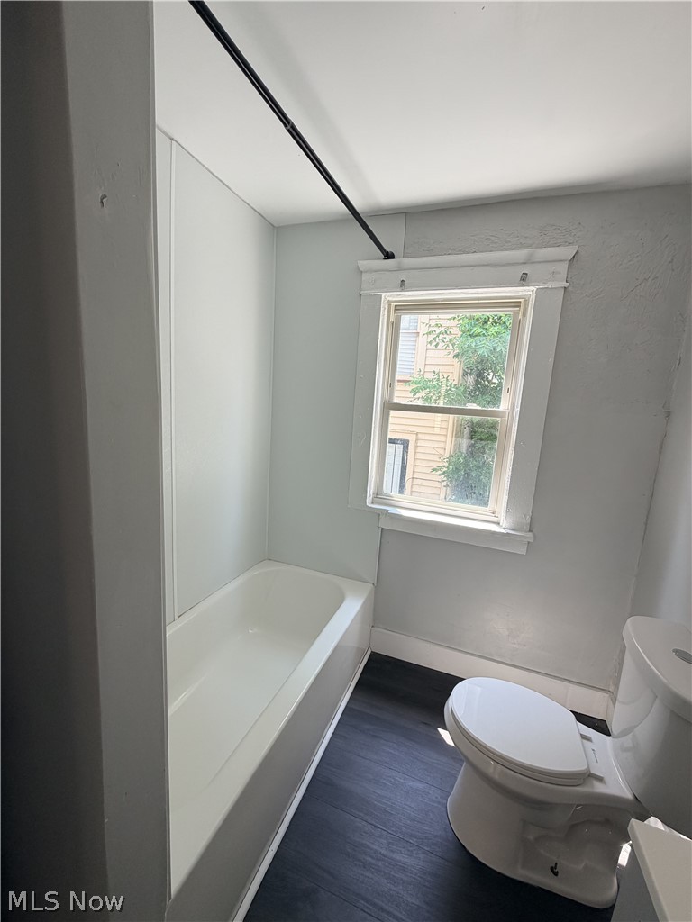 Residential Lease in Cleveland 3