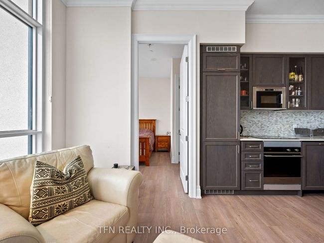 PH08 - 9075 Jane St, Condo with 2 bedrooms, 2 bathrooms and 1 parking in Concord ON | Image 12
