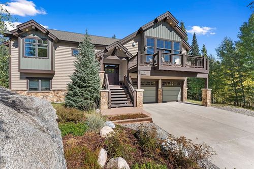 704 Willowbrook Rd, Silverthorne, CO, 80498-9201 | Card Image
