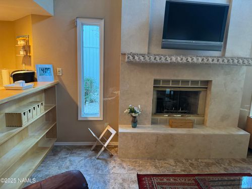 6315 E Willow Loop, Flagstaff, AZ, 86004-7107 | Card Image