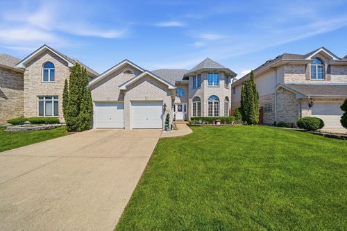 10813 Cook Ave, Oak Lawn, IL, 60453-5079 | Card Image