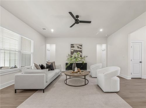 4000 Etonbury Ave, College Station, TX, 77845-4426 | Card Image