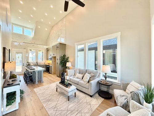 396 Idle Pl, Rossville, GA, 30741-7305 | Card Image