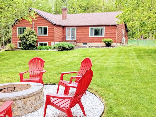 140 Pond Brook Rd, Huntington, MA, 01050-9620 | Card Image