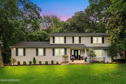32 Ellen Ct, Ocean, NJ, 07712-3352 | Card Image