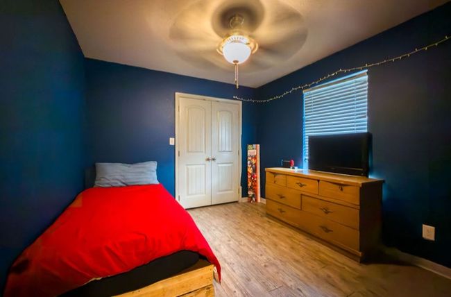 310 N Bermuda St, House other with 3 bedrooms, 2 bathrooms and null parking in Lacy Lakeview TX | Image 23