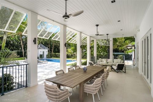 4550 Sunset Dr, Coral Gables, FL, 33143-6239 | Card Image