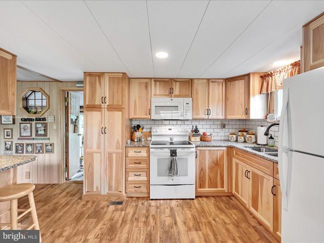 39 Troy Ave, House other with 2 bedrooms, 1 bathrooms and null parking in LEBANON PA | Image 9